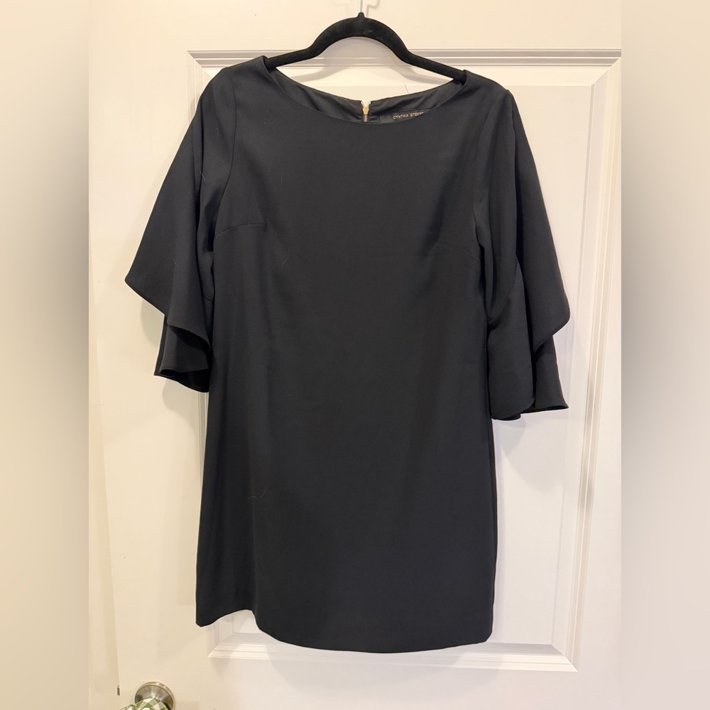 Cynthia Steffe Wonen’s Black Dress good condition, very gently worn!